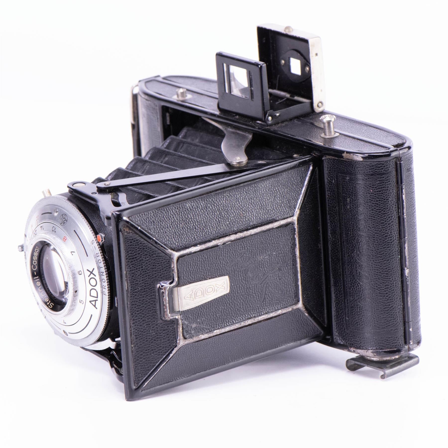 Adox Sport 2a Camera | Cassar 105mm f4.5 lens | Germany | 1950