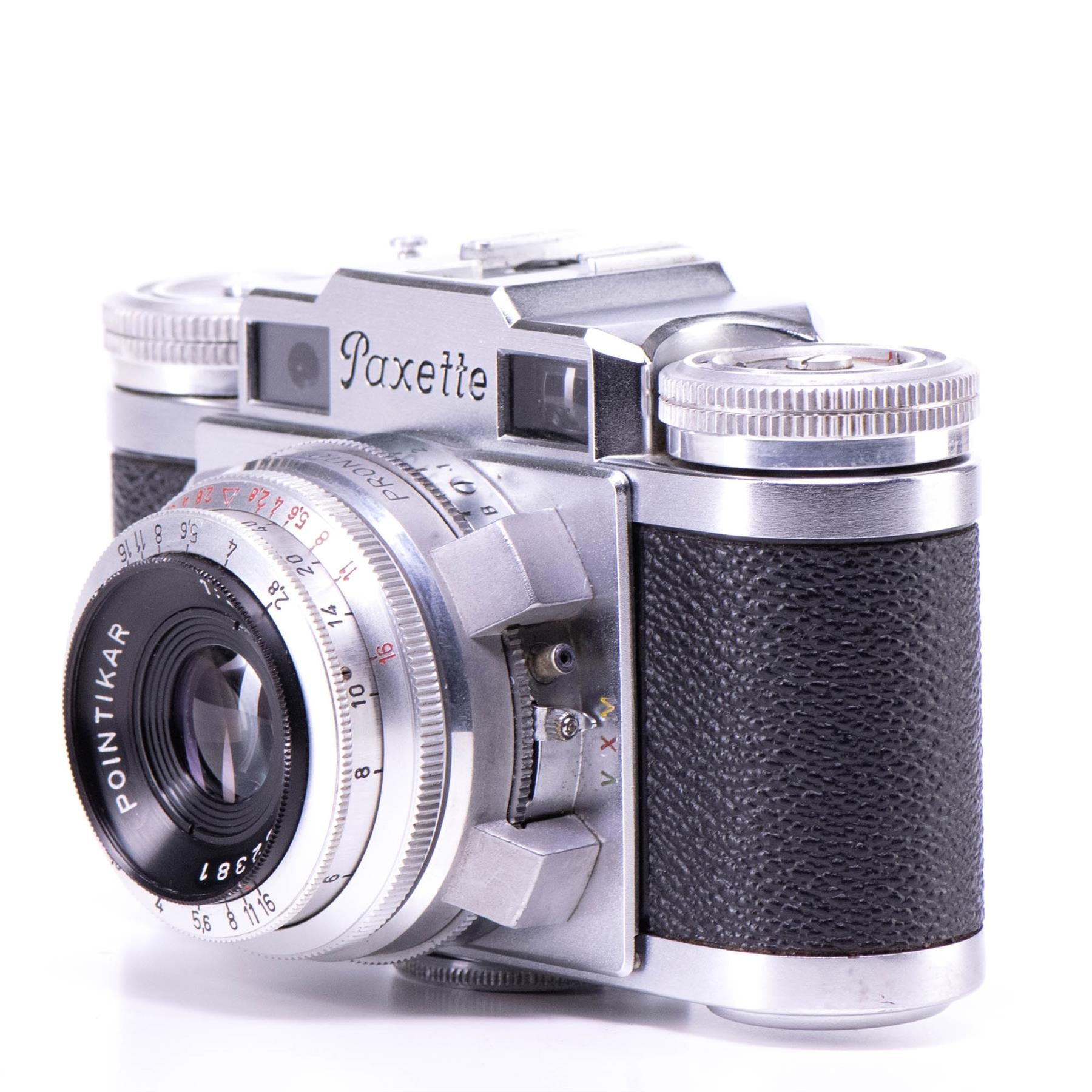 Braun Paxette II Camera | 45mm f2.8 lens | White | Germany | 1952 - 1956