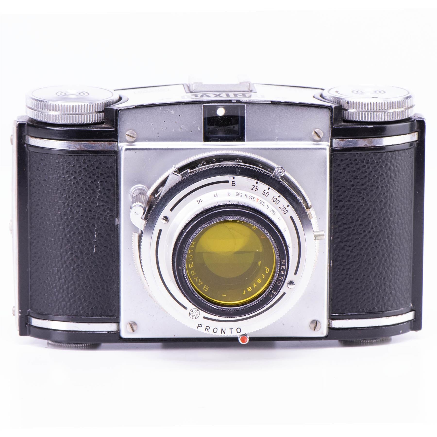 Braun Paxina 35 Camera | 75mm f3.5 | Germany | 1953