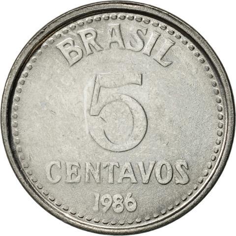 Brazil 5 Centavos Coin KM601 1986 - 1988