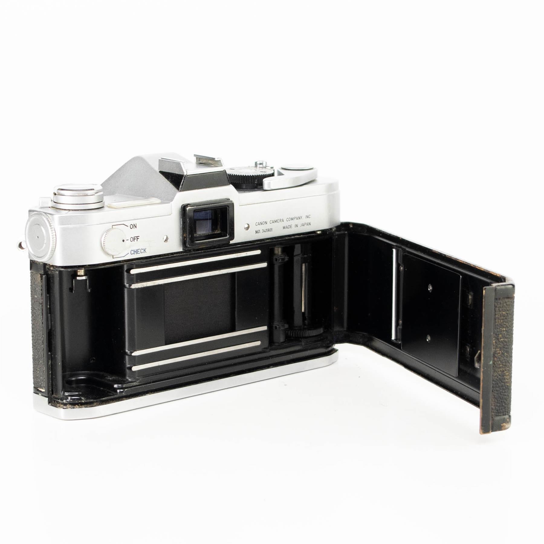 Canon FX Camera | Canon FL 50mm f1.8 lens | White | Japan | FD mount | 1964