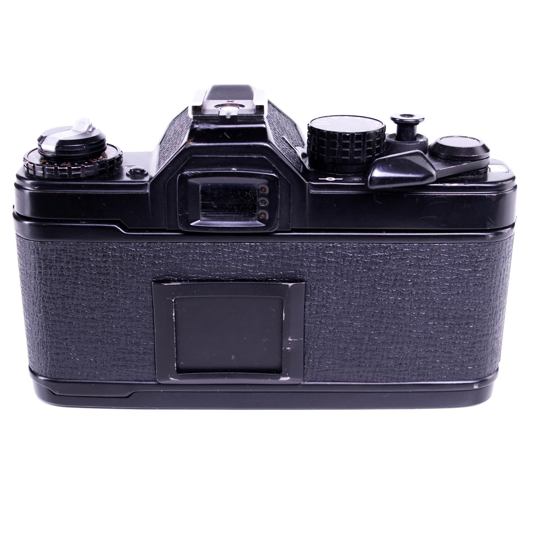 Chinon CM-3 Camera | M42 | Black | Japan | 1977 - 1979