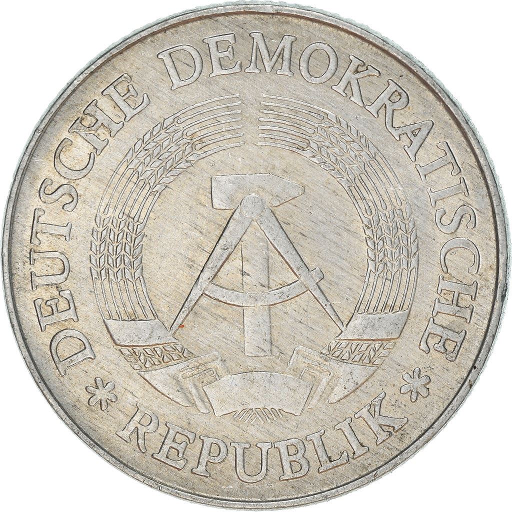 East German 2 Mark Coin | | Deutsche Demokratische Republik | KM48 1972 - 1990