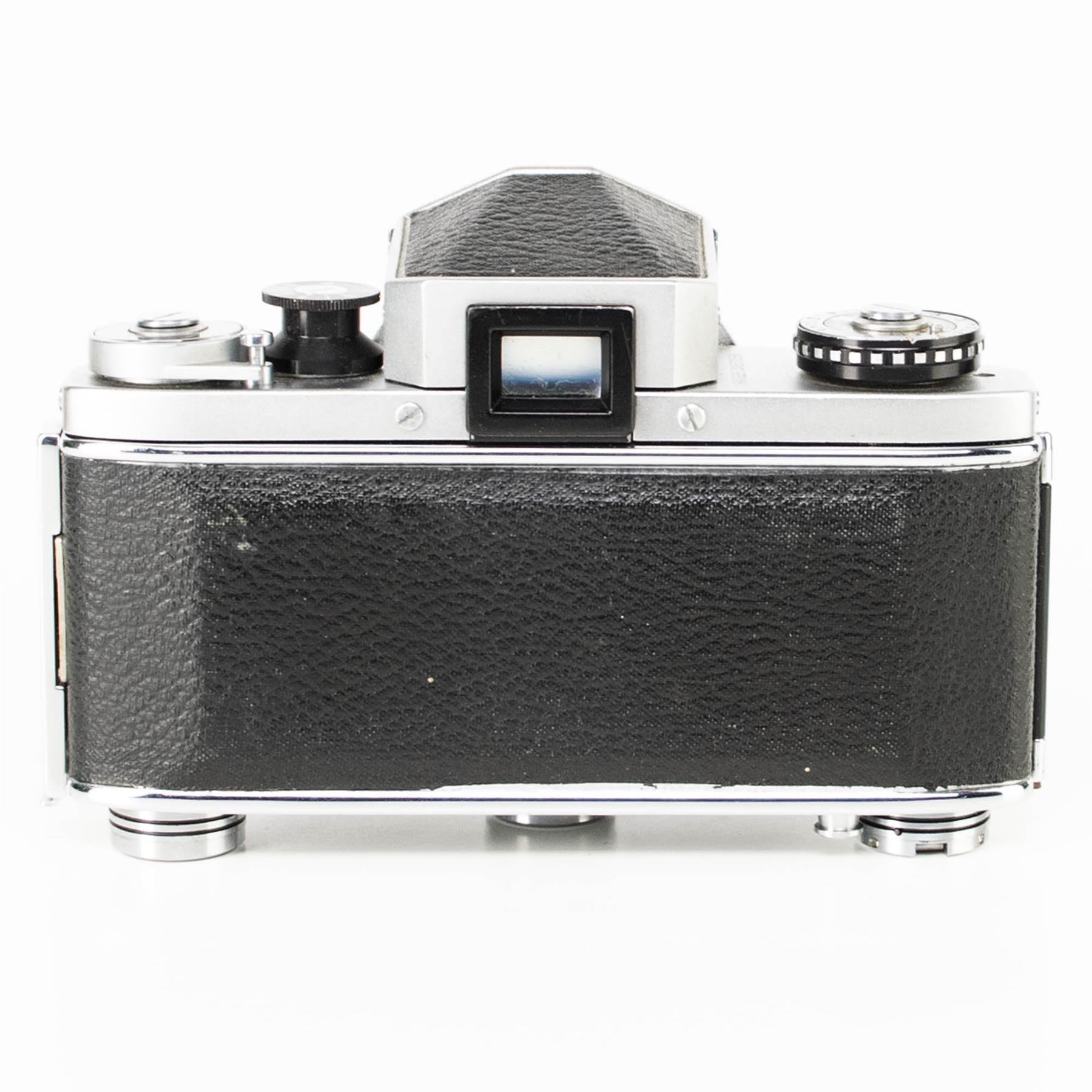 Exakta VX 1000 Camera | White | Germany | 1967 - 1970 | Not working