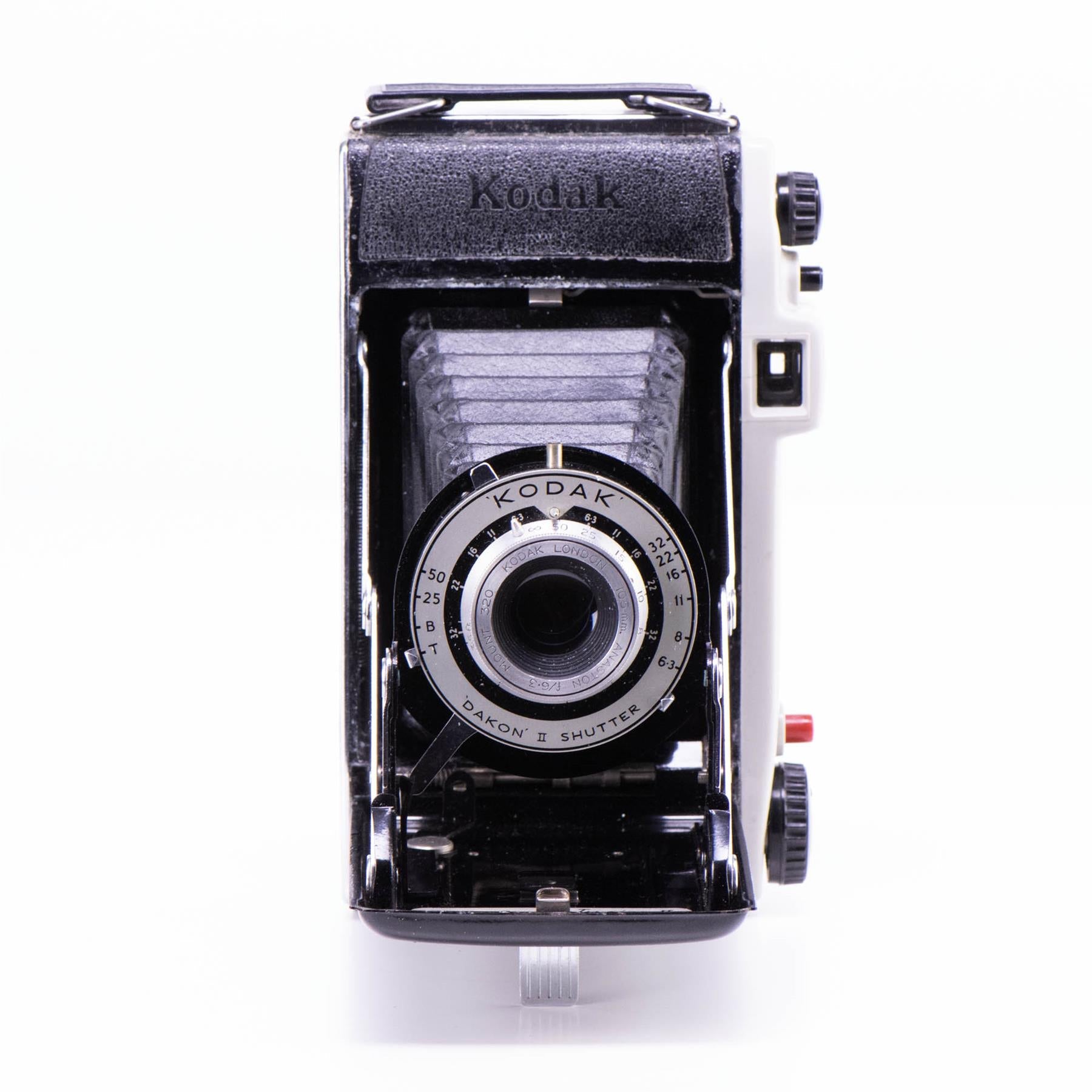 Kodak Junior 2 Camera | Anaston 105mm f6.3 lens | England | 1954 - 1959