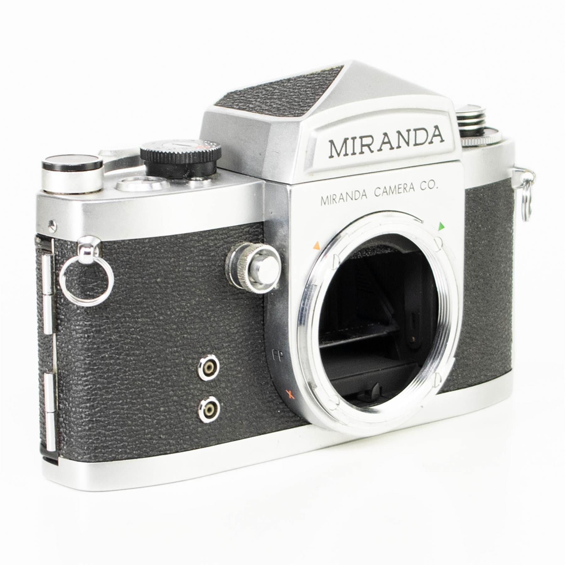 Miranda Camera CO. | Auto Miranda 50mm f1.9 | M44 | White | Japan | 1963 -1967