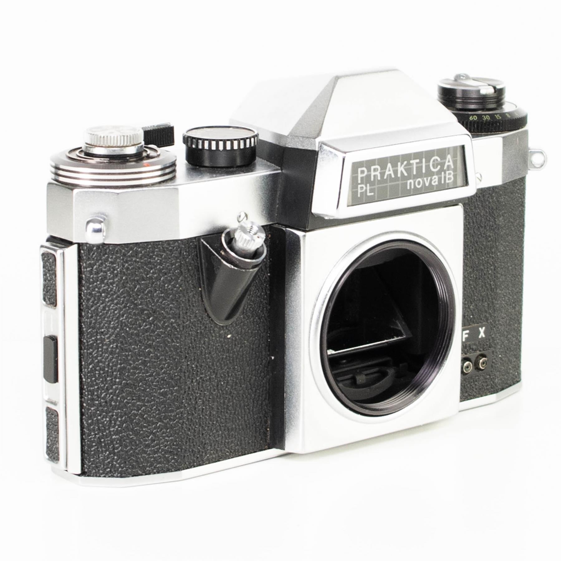 Praktica PL nova 1B Camera | 50mm f2.8 lens | M42 | White | G.D.R | 1967 - 1975