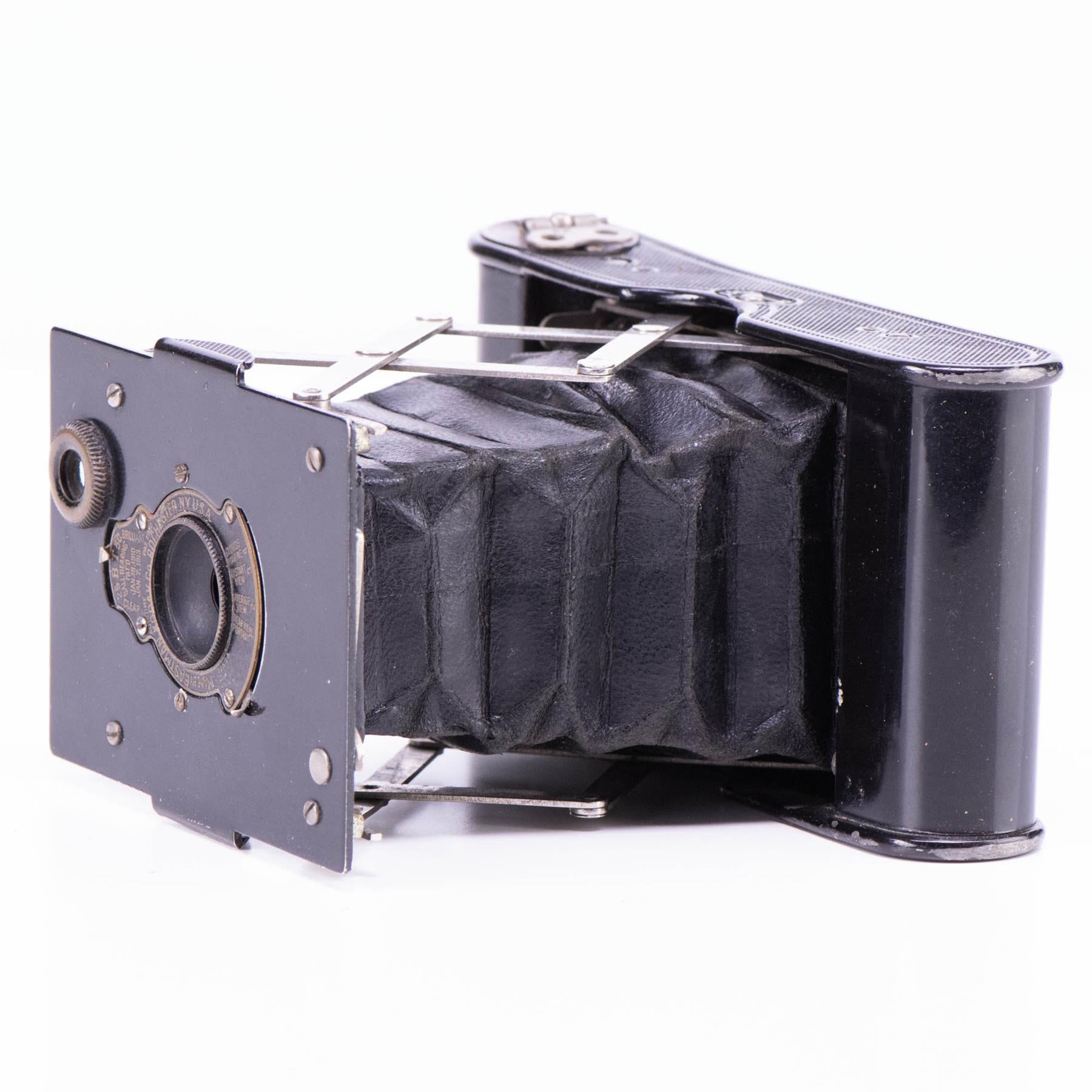 Vest Pocket Autographic Kodak Camera | Black | Canada | 1915 - 1926