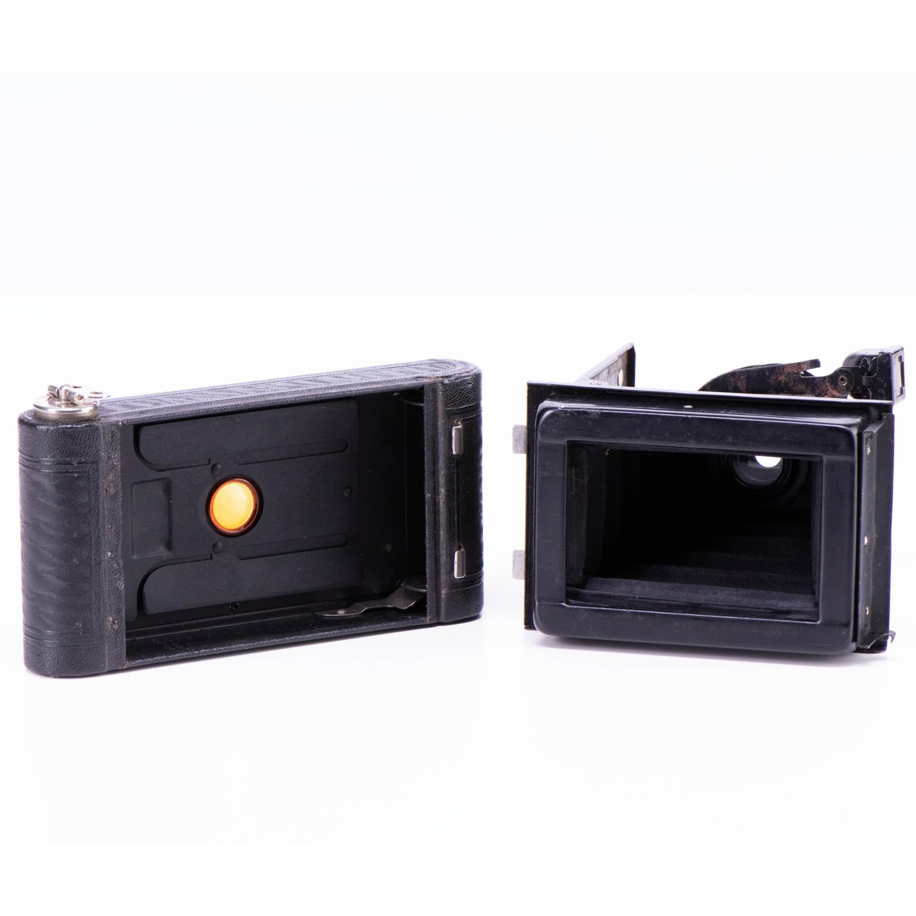 Vest Pocket Kodak Model B | United States | 1925 - 1934 | Not functional