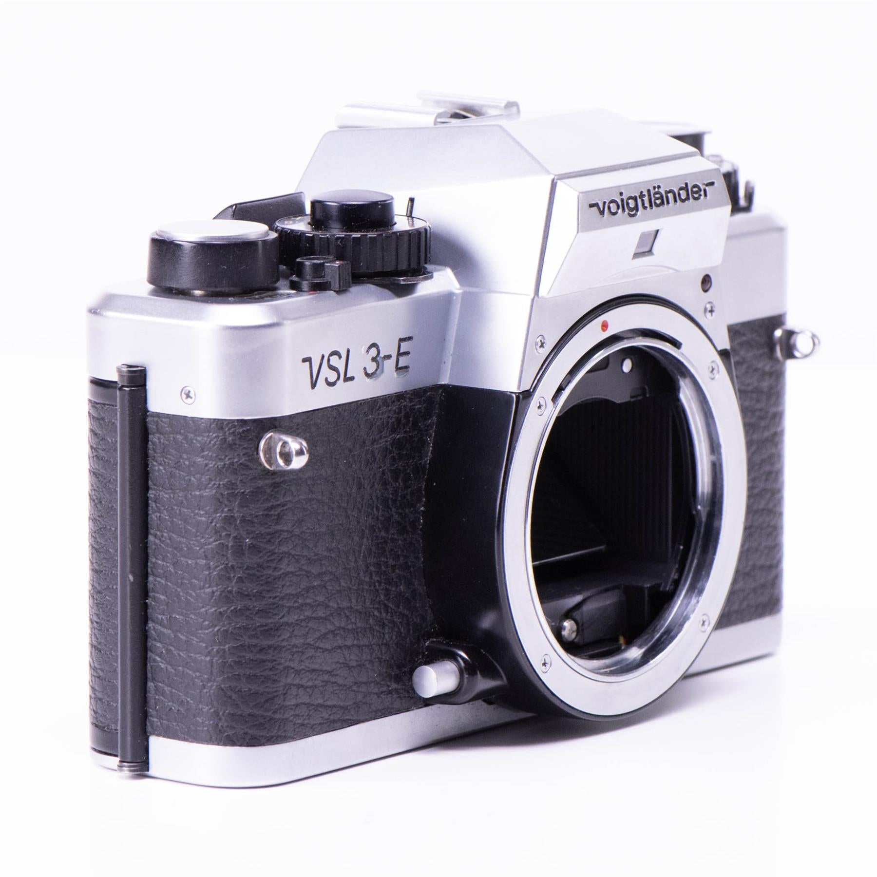 Voigtlander VSL 3-E Camera | Ultron 50mm f1.8 lens | White | Singapore | 1977