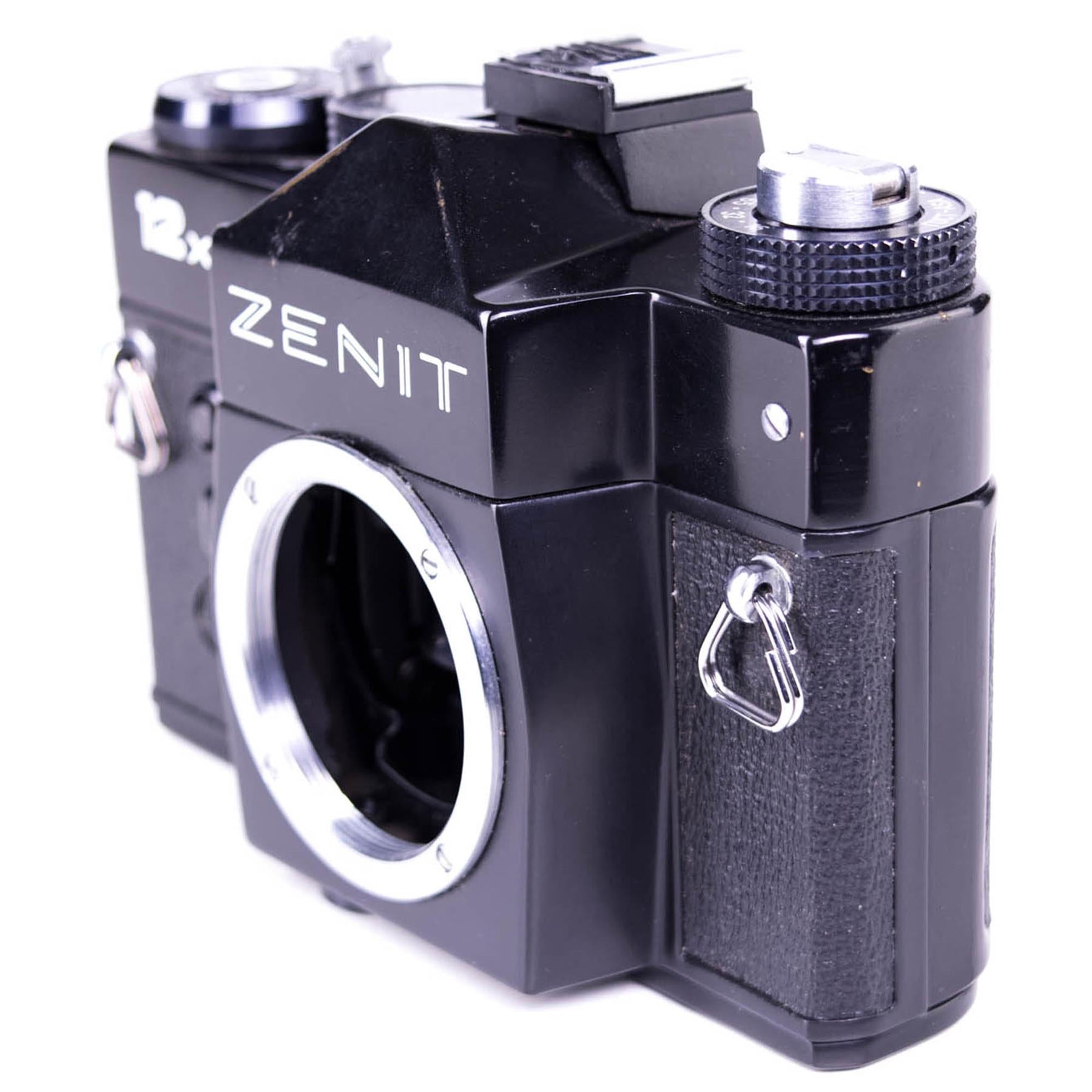 Zenit 12xp Camera Body | Black | M42 | Soviet union | 1983 - 1994