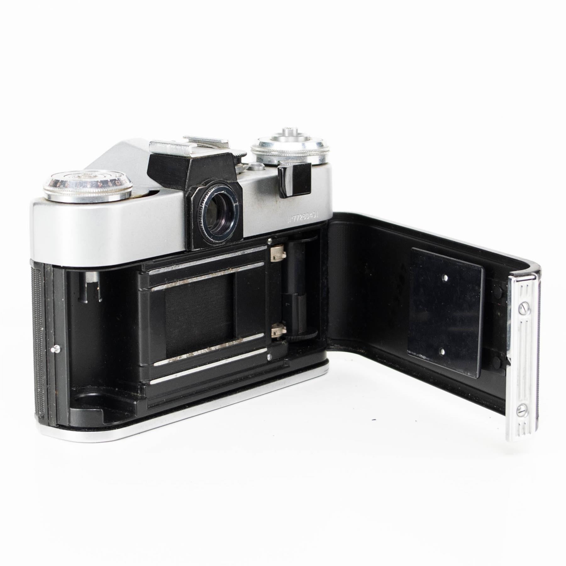 Zenit E Camera Body | White | M42 | Soviet Union | 1965 - 1982