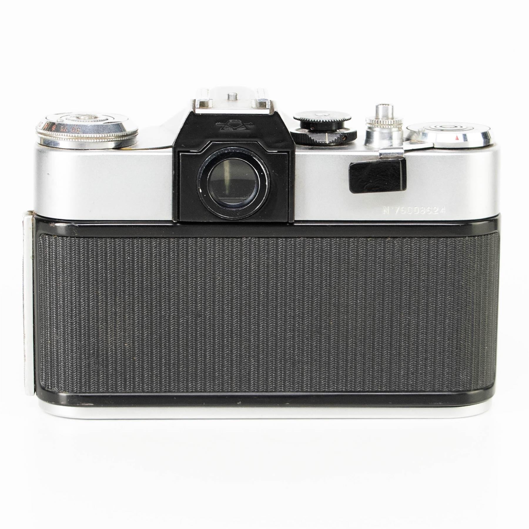 Zenit EM Camera Body | White | M42 | Soviet Union | 1972 - 1984