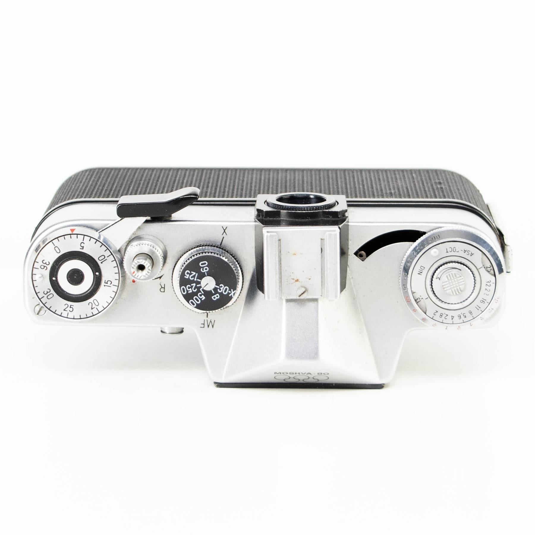 Zenit EM Camera Body | White | M42 | Soviet Union | 1972 - 1984