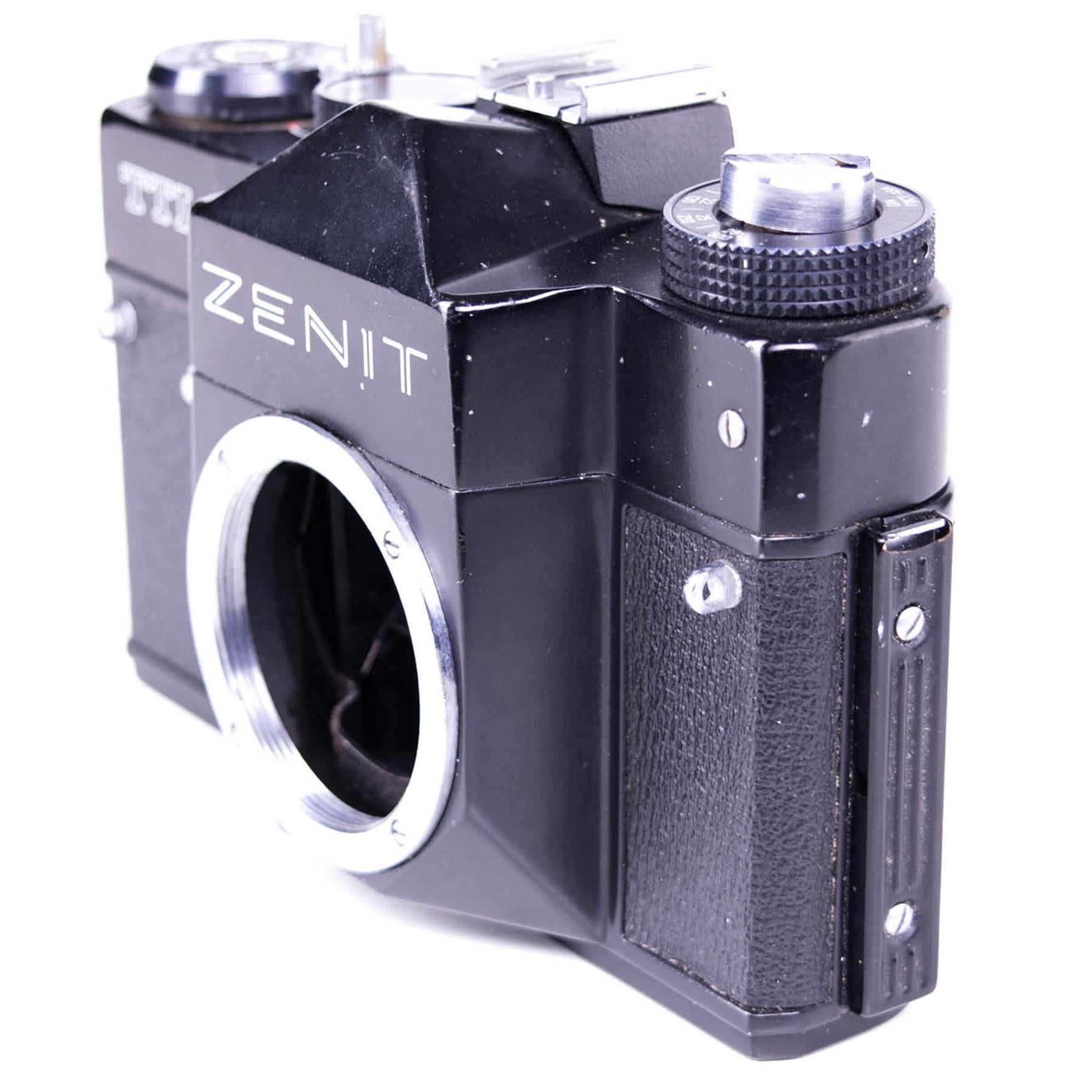 Zenit TTL Camera body | Black | M42 | Soviet Union | 1978 - 1985 | Not Working